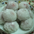 ゆみたこきむたこ's cooksnap of when they made レンジ餅で作る、簡単いちご大福.