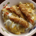 maronkuro's cooksnap of when they made 余ったフライで☆レンジで作る簡単卵とじ.