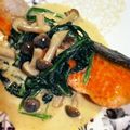 HQuu's cooksnap of when they made サーモンのムニエル野菜クリームソース添え.