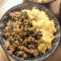 shiorinn's cooksnap of when they made 豚ひきニラ玉スタミナ丼.