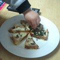 ﾓﾈかぁちゃん's cooksnap of when they made 簡単★厚揚げのおかか絡めチーズ焼き.