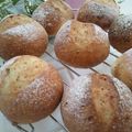 Ａｈ＊ｍｉ's cooksnap of when they made ベーコン粒マスタードでエピ風プチフランス.