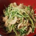 猫柳商店's cooksnap of when they made 豚肉と水菜のにんにく醤油炒め.