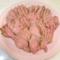 〜みみ〜's cooksnap of when they made 簡単☆オーブンでローストビーフ.
