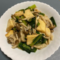 mindoママ's cooksnap of when they made 厚揚げと小松菜のオイスターソース炒め.