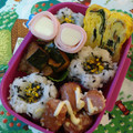 miffy77's cooksnap of when they made 鮭フレークとわかめのオムレツ.