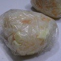 くらやん★'s cooksnap of when they made 鮭フレークとチーズのおにぎり.