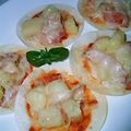 のんこ's cooksnap of when they made 残った餃子の皮でミニピザ.