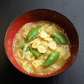 カルン's cooksnap of when they made えんどう豆と茹で干し大根と芋のお味噌汁.