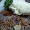 SORAKH's cooksnap of when they made 間違いない！オニオンステーキソース♪.