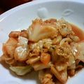 食いしん坊ネコ's cooksnap of when they made 春キャベツと鶏モモの昆布茶炒め.