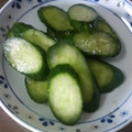 masakolv's cooksnap of when they made めっちゃ簡単♪きゅうりの漬け物★.