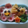 かれかのママ's cooksnap of when they made 子どもが喜ぶ☆目玉焼きのお花.