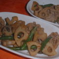 Jock's cooksnap of when they made れんこんと豚肉のカレー炒め.