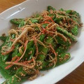 あさmama's cooksnap of when they made かにかまと絹さやの胡麻和え.