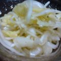 くまやっこ's cooksnap of when they made 爽やか！春キャベツと新玉ねぎの甘酢漬け♪.