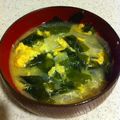 うっかりらっき～'s cooksnap of when they made おみそ汁　（　白菜と玉子　）.