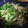 のすけのすけ's cooksnap of when they made えのきとニラのピリっと炒め.