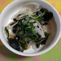 せつみか's cooksnap of when they made からだにやさし☆新玉ねぎとわかめの和え物.