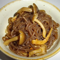 ✿オカピ✿'s cooksnap of when they made ９０kcal☆きのこ＆しらたきの炒めもの.