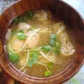 ３びきの子ぶたのまま's cooksnap of when they made ✿かいわれと油揚げのお味噌汁✿.