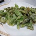 まるすけママ's cooksnap of when they made ウドの葉で天麩羅.