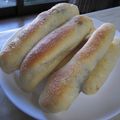 シムララ's cooksnap of when they made 手捏ねパン♪胡桃とチョコのスティックパン.