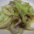 快くん's cooksnap of when they made ☆キャベツとエリンギのオイバター炒め☆.