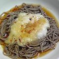 亜久里's cooksnap of when they made 辛くないラー油☆とろろ蕎麦.