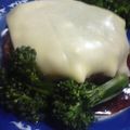 ﾋﾟﾎﾟﾎﾟﾀ's cooksnap of when they made よしくんのチーズハンバーグ.