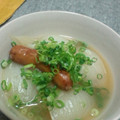 ☆あっき～☆'s cooksnap of when they made 新玉ねぎの丸ごとコンソメスープ.