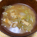 わたさな2016's cooksnap of when they made 生姜たっぷり白菜と揚げのお味噌汁。.