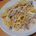 ももちゃんまこちゃん's cooksnap of when they made 豚バラとしめじの和風クリームパスタ.