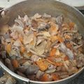 サーフブレイド's cooksnap of when they made モツ煮こみ.
