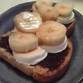 時花菜's cooksnap of when they made 焼きマシュマロのチョコバナナパン.