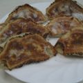 クックミホ's cooksnap of when they made 餃子の皮.