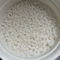 みずぼぅ☆'s cooksnap of when they made 100円の容器でレンジでご飯を炊く方法.