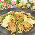 岡山県料理サークルちゃお〜's cooksnap of when they made 焼肉のタレで簡単(^^)ホルモン焼きそば.