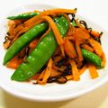 unappa's cooksnap of when they made 人参ときぬさやと塩こんぶ炒め.