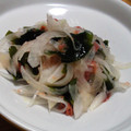 ぽんぷー's cooksnap of when they made 新玉ねぎの梅かつお和え.