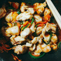 nyabu204's cooksnap of when they made 鶏もも肉でコク旨やみつきチキン.
