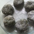knocknock's cooksnap of when they made 新草で春の香り♪レンジで簡単よもぎ大福.