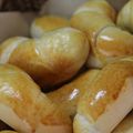 rakuen's cooksnap of when they made ＊あこ酵母＊基本の生地でロールパン.