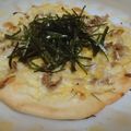 nomi52's cooksnap of when they made ツナマヨピザ！簡単にツナの缶詰でお手軽！.