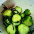 nasyoko's cooksnap of when they made キュウリの塩こんぶ和え.