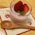 ＭＯＮＣＨＨＩＣＨＩ's cooksnap of when they made ぷるぷる❤ほんのり桜色✿苺ミルクプリン♥.