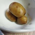 ＴＯＭＯＷＡＴ's cooksnap of when they made シンプルに☆新じゃがの丸ごと炒め煮.