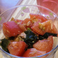 ペーちゃんママ's cooksnap of when they made 簡単！トマトとツナとわかめのサラダ.