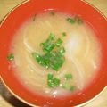 チヒナコ's cooksnap of when they made あま～い新玉ねぎのお味噌汁.