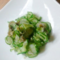 ☆MINACO☆'s cooksnap of when they made 簡単！とろろ昆布deきゅうりの酢の物.